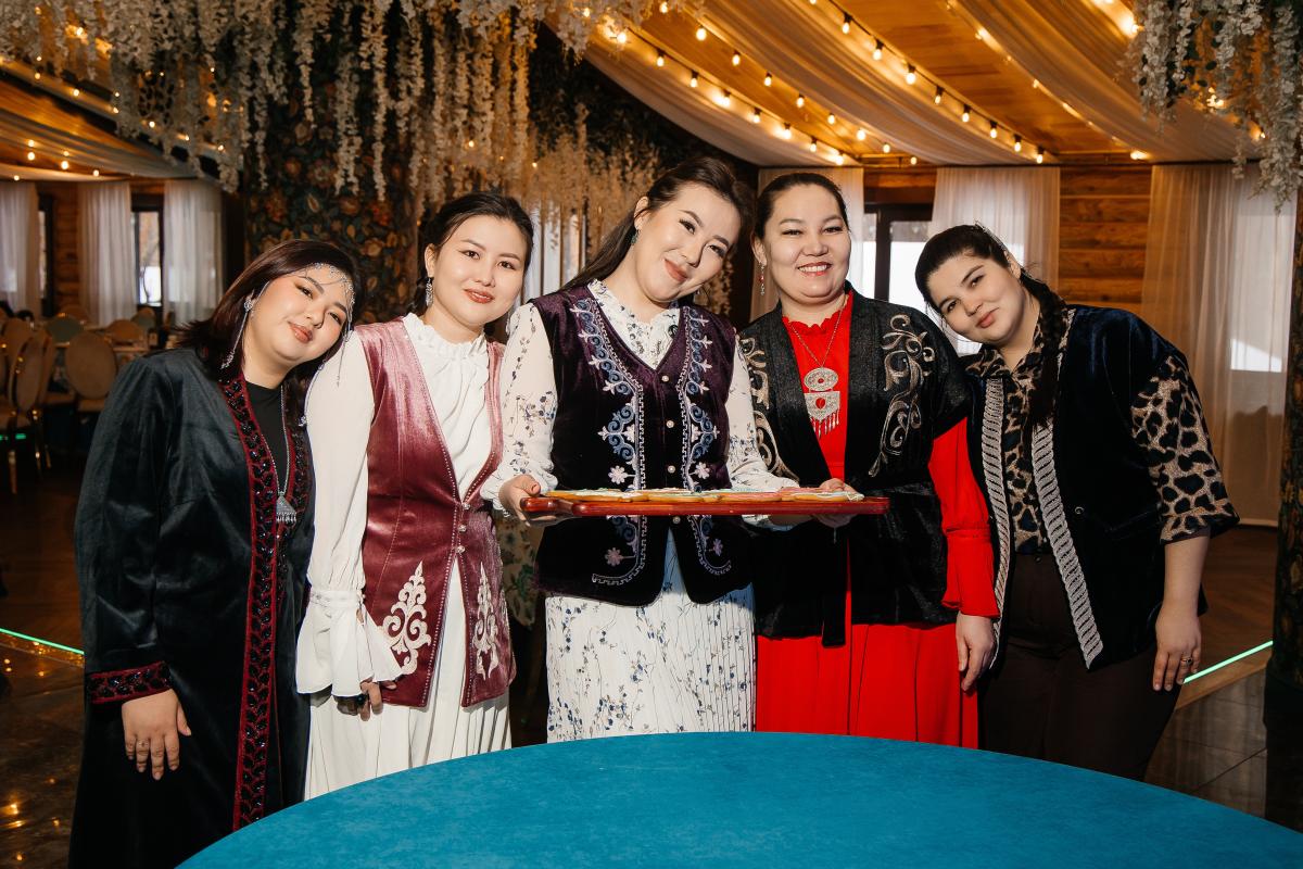 КҮН ТУДЫ ЕСКІ ЖҰРТҚА ЖАҢАРАТЫН  