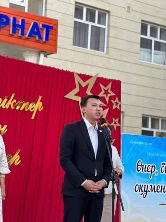 ЖЕКЕ МЕКТЕП ЖЫЛДЫ ҚОРЫТЫНДЫЛАДЫ 